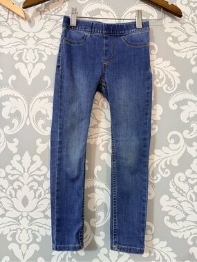 💫10/$25 • H&M Light Denim Skinny Jeggings